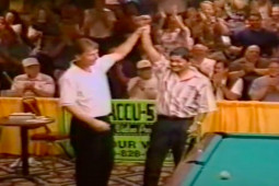 Thể thao - "Phù thủy" Reyes đưa bi vào lỗ như "ma thuật", đối thủ xin thua luôn