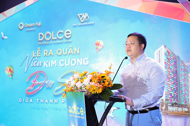Ông Hoàng Tuấn Anh – PTGĐ Kinh doanh Tập đoàn Onsen Fuji, Chủ đầu tư dự án Dolce Penisola Quảng Bình phát biểu tại sự kiện