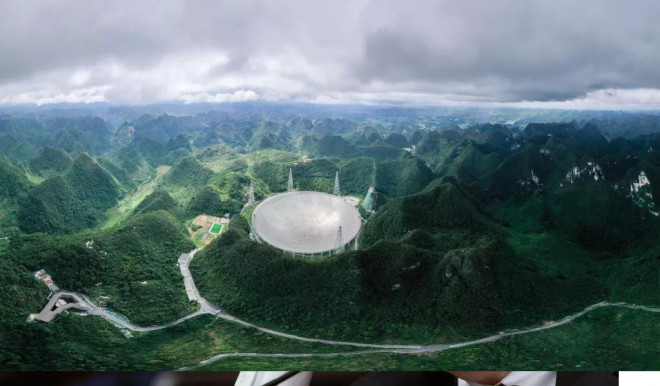 "Sky Eye" của Trung Quốc, siêu kính thiên văn đã phát hiện ra tín hiệu vô tuyến lạ - Ảnh: TÂN HOA XÃ