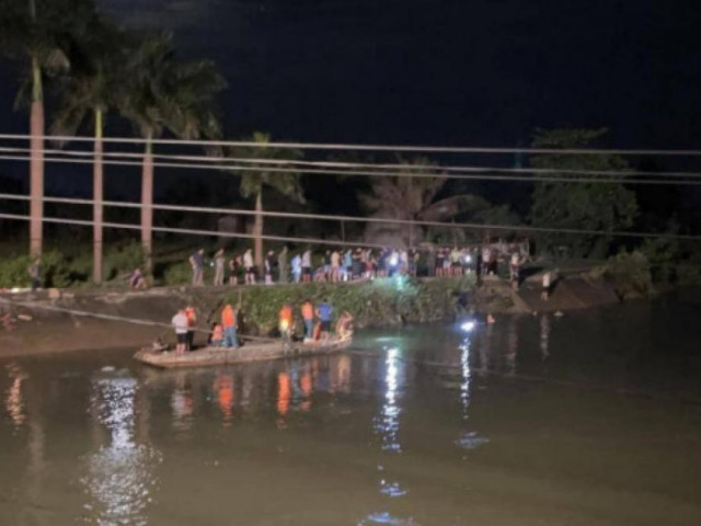 Tin tức trong ngày - Quảng Ninh: Xin mẹ ra sông hóng mát, 2 bé trai đuối nước tử vong