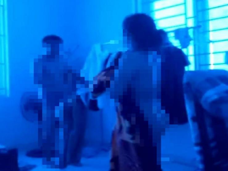 Pháp luật - Nóng trong tuần: Bị bắt quả tang "quan hệ bất chính" với nữ cán bộ, Chủ tịch xã bị kỷ luật