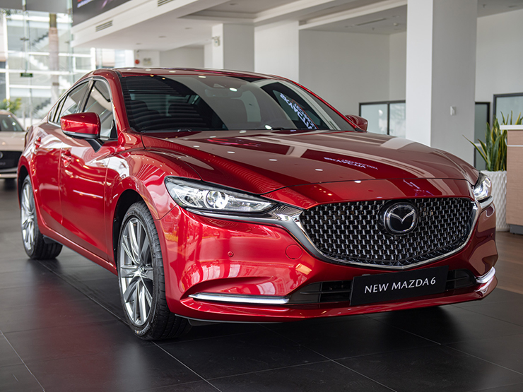 Tin tức ô tô - Giá xe Mazda6 niêm yết và lăn bánh tháng 6/2022