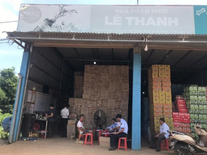 Phát hiện gần 1.000 thùng phở bò có dấu hiệu gian lận thương mại