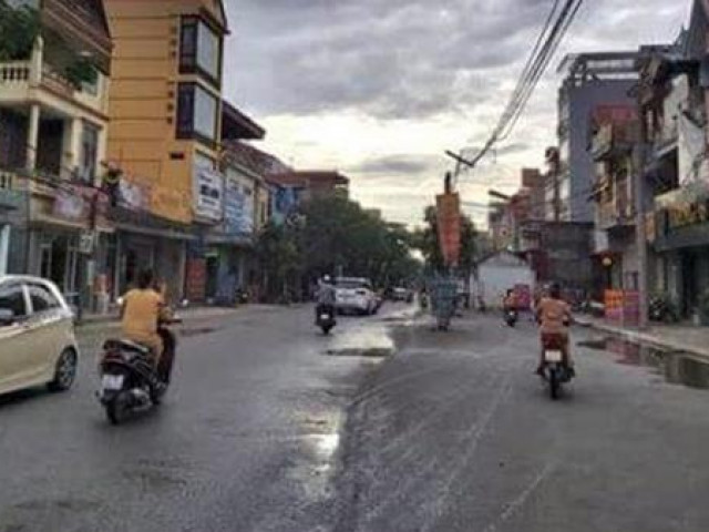 Tin tức trong ngày - Mẹ gặp tai nạn tử vong khi đưa con đi thi lớp 10