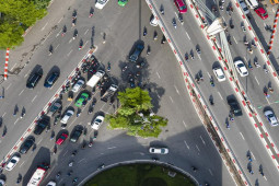 Tin tức trong ngày - Giao thông khu vực "ngã tư khổ" thông thoáng bất ngờ ngày đầu tuần