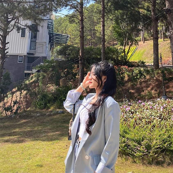 CEO Nguyễn Thị Mỹ Hương xinh đẹp tự tin