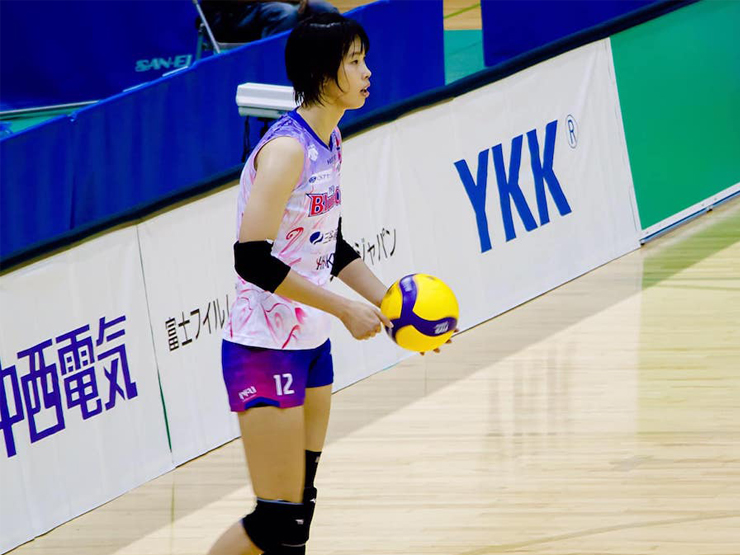 Thể thao - "Hot girl" bóng chuyền Thanh Thúy 1m93 lại đi Nhật Bản thi đấu, lương tăng mức nào?