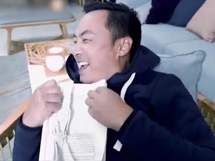 Clip hài hước - Giấc mơ trúng số độc đắc của người đàn ông và hiện thực phũ phàng