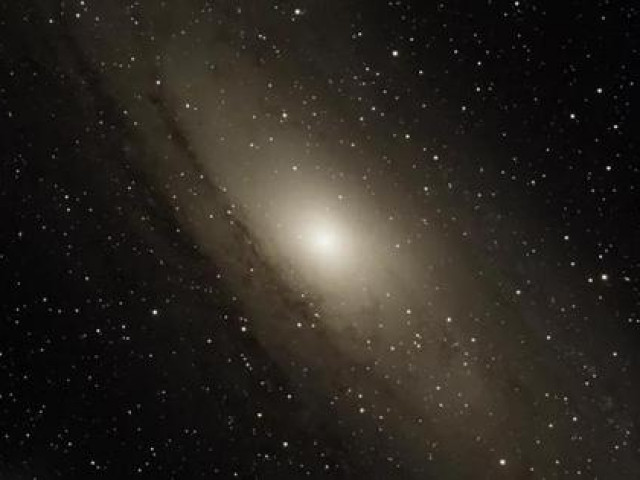 Công nghệ thông tin - "Quái vật" Tiên Nữ có thể hất bay Trái Đất để lộ thứ gây rùng mình