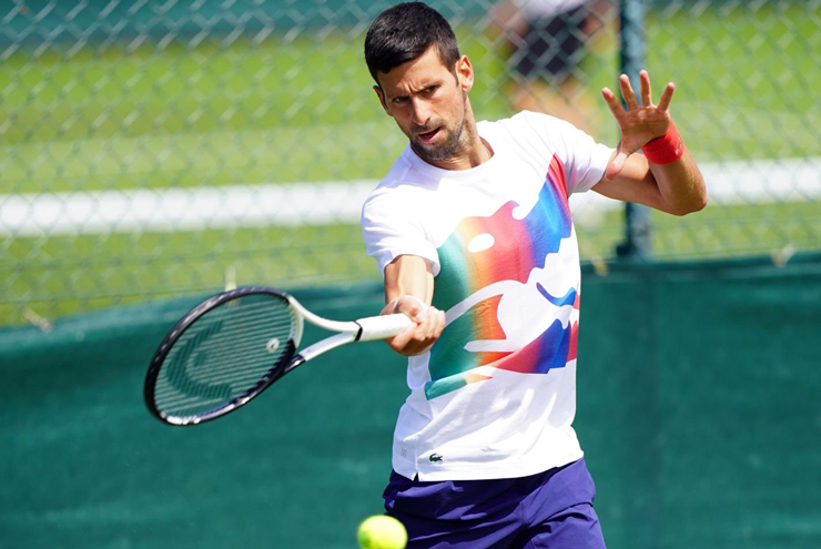 Djokovic đang tập luyện chuẩn bị cho Wimbledon 2022