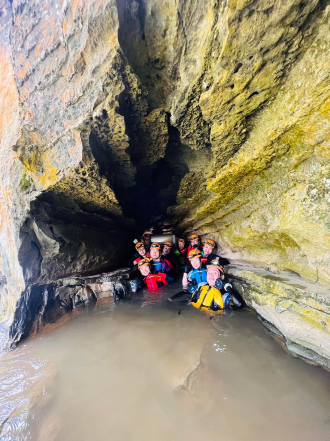 Thành quả khi đi qua chiếc khe sẽ được tấm ảnh