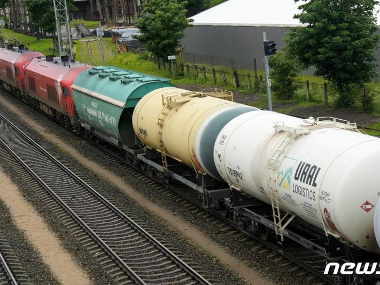 Thế giới - Cấm hàng hóa đến Kaliningrad, Lithuania tuyên bố sẵn sàng chịu "đòn" từ Nga