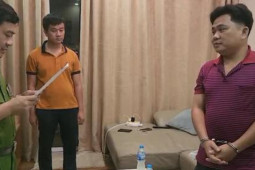 Pháp luật - Bắt giám đốc và 2 nhân viên bán hàng triệu lít xăng giả ở Bà Rịa-Vũng Tàu