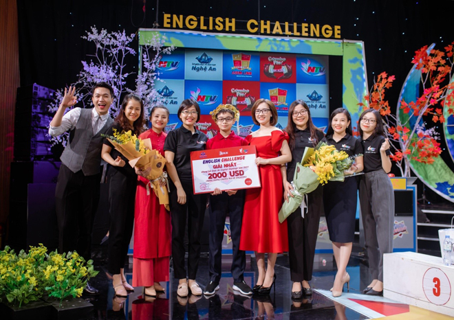 Nữ MC dẫn chương trình “Sân chơi English Challenge” của Đài PTTH Nghệ An là ai? - 3