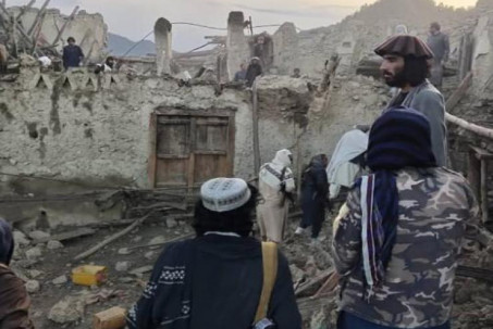 Động đất cực mạnh ở Afghanistan: Hơn 900 người chết