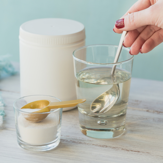 Phụ nữ tuổi trung niên cần uống duy nhất thứ này để cứu vãn tuổi xuân - 1