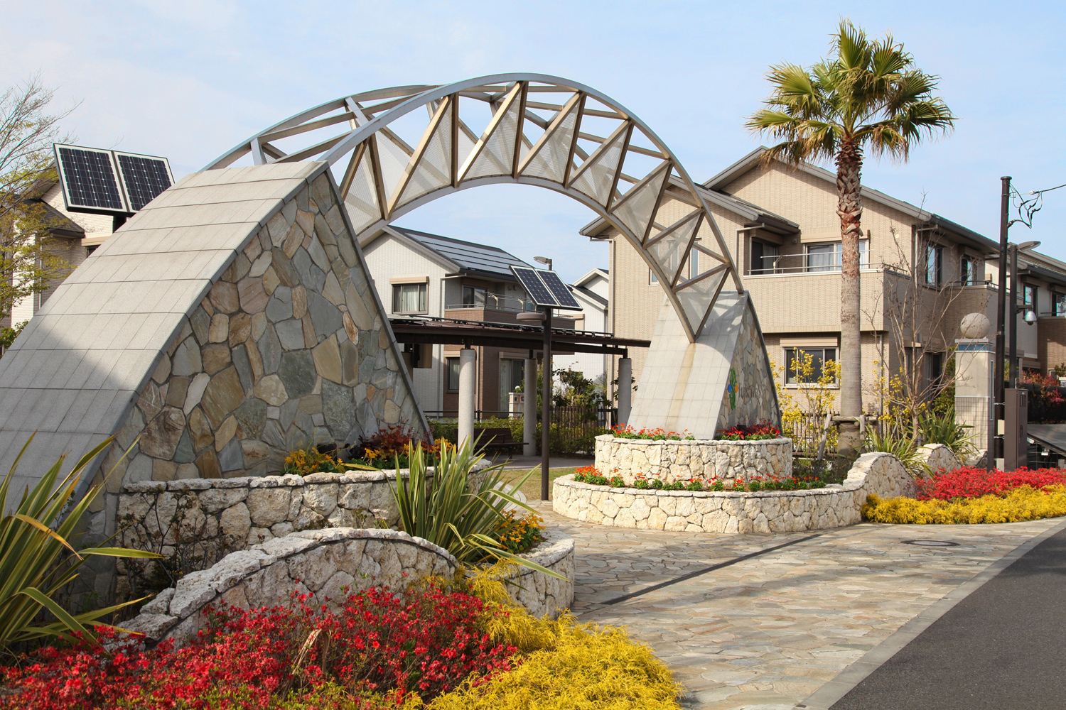 Sống trong khu vực có an ninh chặt chẽ, bảo vệ nghiêm ngặt là ưu tiên của giới tinh hoa