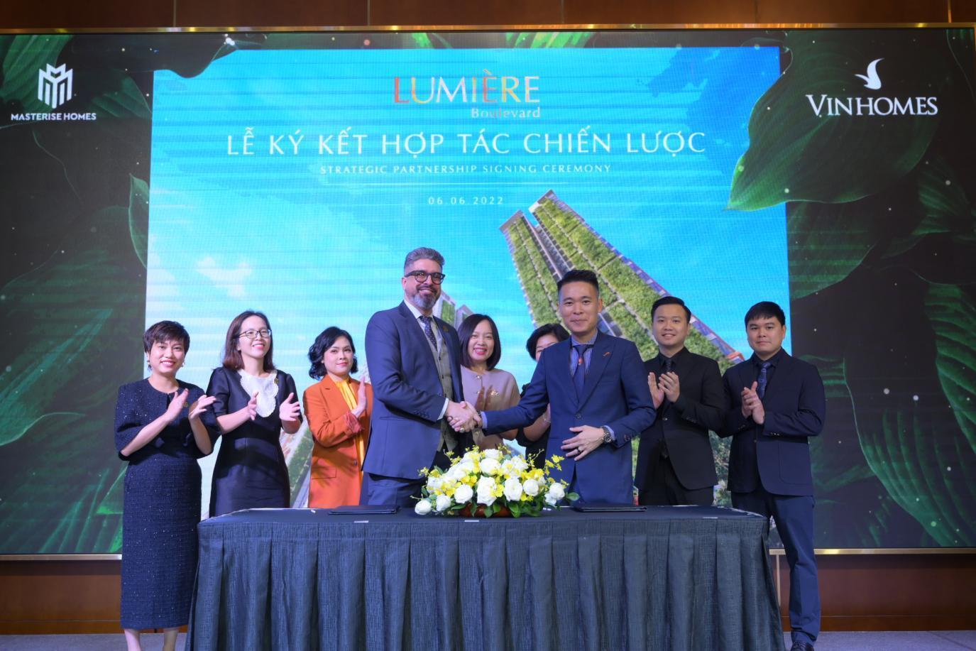  Vinhomes & Mastersise Homes ký kết hợp tác chiến lược kinh doanh LUMIÈRE Boulevard