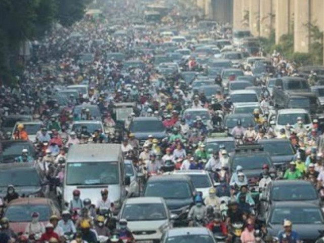 Tin tức trong ngày - Hà Nội sắp tách làn riêng giữa ô tô với xe máy trên đường Nguyễn Trãi