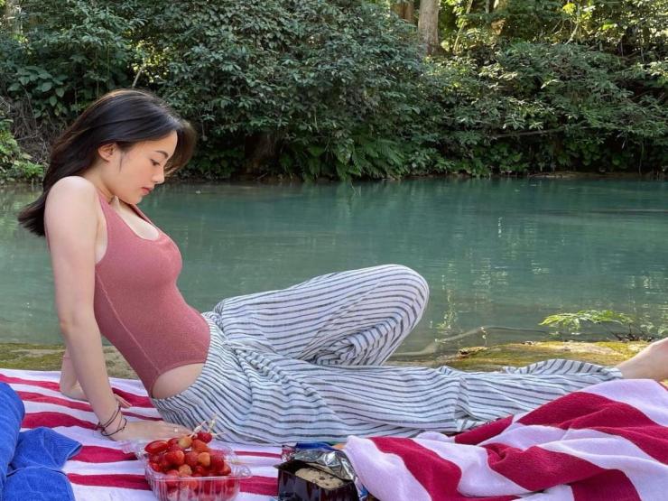 Làm đẹp - Sau 3 năm nổi tiếng, hot girl Lào gốc Việt vẫn gây xốn xang vì đẹp không tì vết