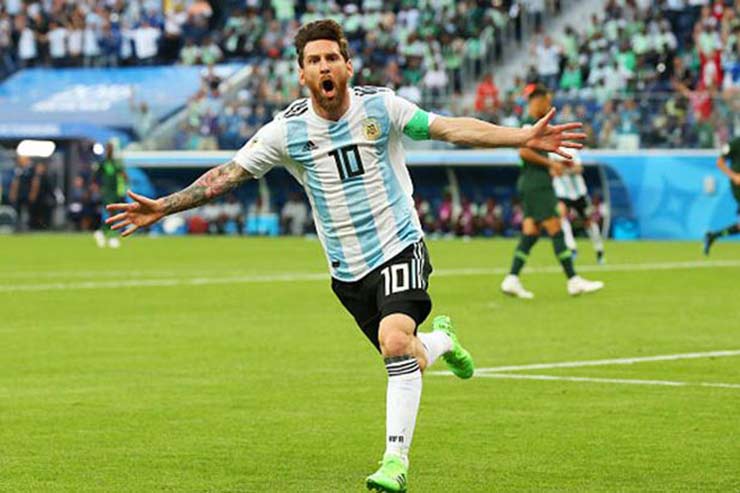 Lionel Messi bước sang tuổi 35