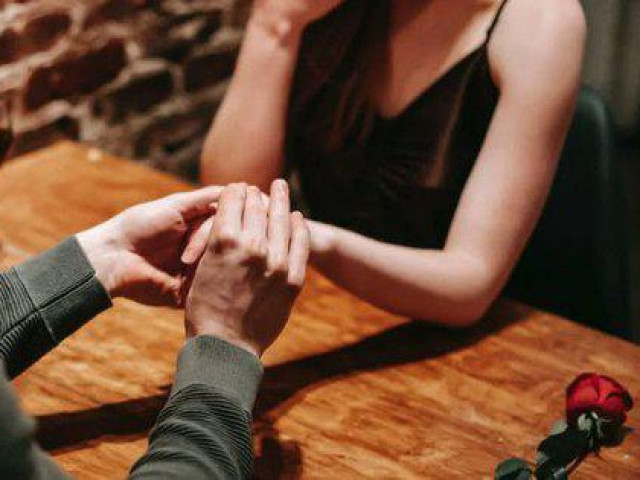 Bạn trẻ - Cuộc sống - Không cưỡng lại được hấp dẫn từ cô thư ký trẻ, chồng đòi ly hôn rồi đuổi vợ ra khỏi nhà, vợ bình thản làm một điều mà chồng có chết cũng không ngờ tới