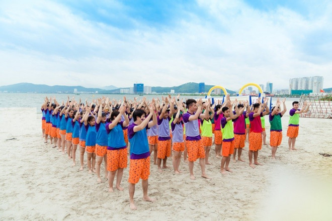 Team building là một hoạt động phổ biến được nhiều công ty lựa chọn khi đi du lịch