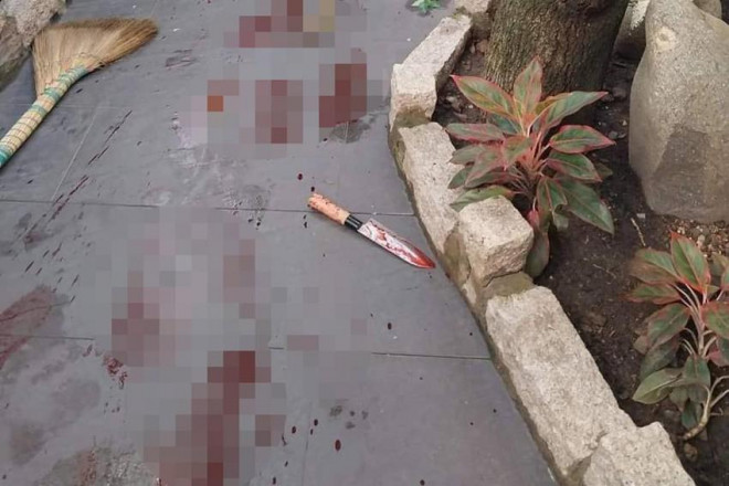 Con dao Việt bỏ lại tại hiện trường. Ảnh: HT