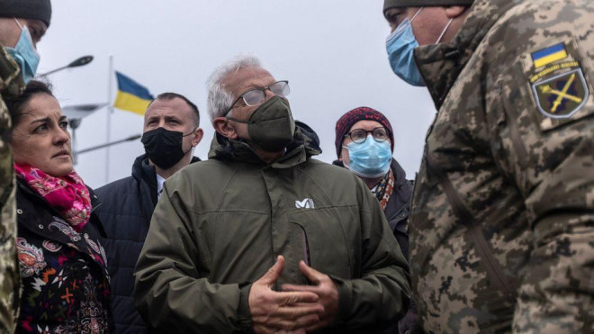 Theo ông Wang Yiwei, Giám đốc Viện các vấn đề Quốc tế tại Đại học Nhân dân Trung Quốc, tư cách ứng cử viên thường không được cấp cho một quốc gia có tranh chấp lãnh thổ và hơn nữa là xung đột vũ trang công khai.