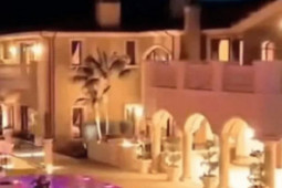 Thế giới - Nữ tỷ phú Trung Quốc bí ẩn bỏ gần 2.000 tỷ mua thẳng siêu dinh thự 40.000m2 ở Địa Trung Hải