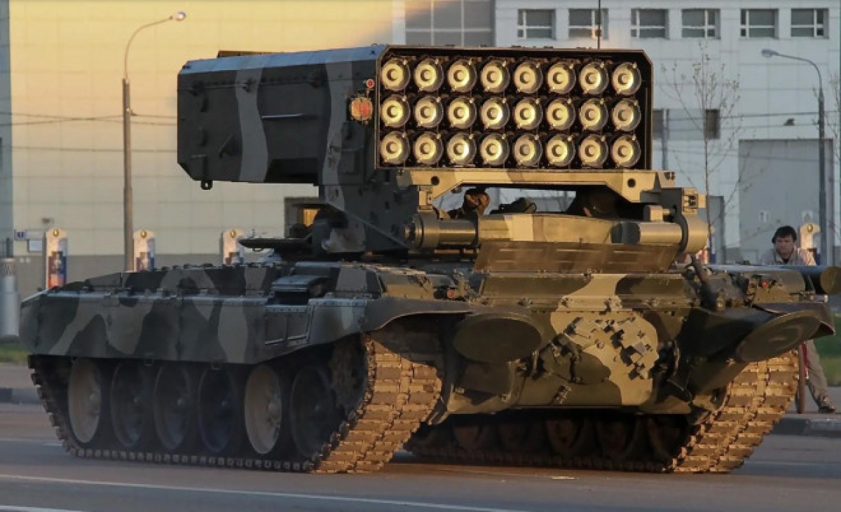 “Hỏa thần” TOS-1 – vũ khí Nga mỗi khi xuất hiện đều khiến đối thủ phải dè chừng (ảnh: Eurasian Times)