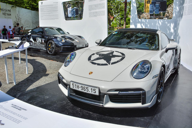 Ông chủ cà phê Trung Nguyên là "fan cuồng" của thương hiệu Porsche. Ngoài Porsche 911 Turbo S (màu trắng) và Porsche 911 Turbo Coupe (màu đen), ông còn sở hữu hàng hiếm 918 Spyder, 930 Turbo hay 911 GT3 đời 2022.