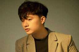 Phim - Hot Tiktoker triệu view, khởi xướng trend “nhìn sang trái” phá đảo mạng xã hội là ai?