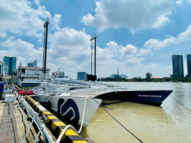 Xem qua động cơ sạch Hydrogen do Toyota phát triển trên tàu thủy - 4