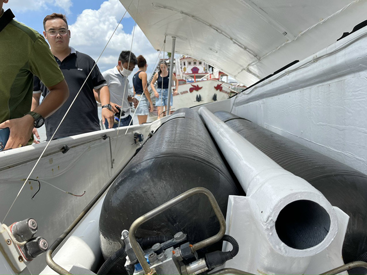 Xem qua động cơ sạch Hydrogen do Toyota phát triển trên tàu thủy - 3