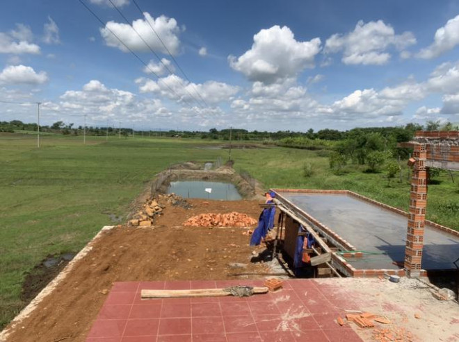 Từ 17-5, công trình đã được lập biên bản vi phạm và yêu cầu tạm dừng nhưng sau đó vẫn tiếp tục thi công