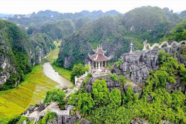 Hang Múa - Ninh Bình nhìn từ trên cao