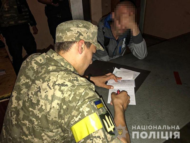 Ít nhất 219 người bị triệu tập nhập ngũ vì vi phạm lệnh giới nghiêm ở Kiev. Ảnh: Cảnh sát Kiev