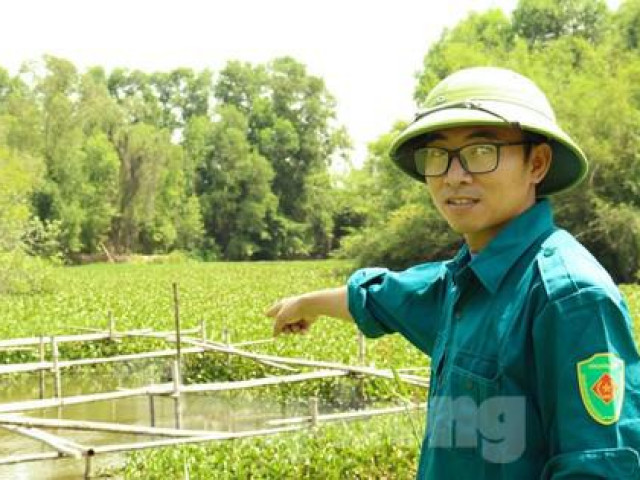Thị trường - Tiêu dùng - Chàng trai bỏ nghề kỹ sư xây dựng về quê nuôi ốc