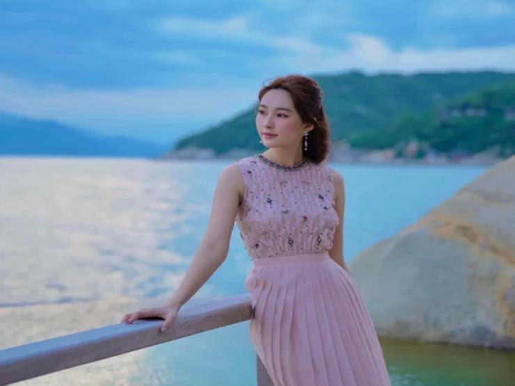 Thời trang - Hoa hậu Bạc Liêu được mệnh danh là "thần tiên tỷ tỷ" lại gây sốt vì đẹp không góc chết