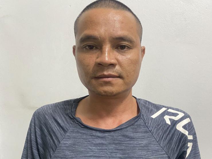 Pháp luật - Mâu thuẫn tình cảm, đâm gục đối thủ rồi gọi xe cấp cứu