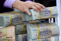 Kinh doanh - Bất ngờ với số tiền nhàn rỗi người dân để trong tài khoản ngân hàng