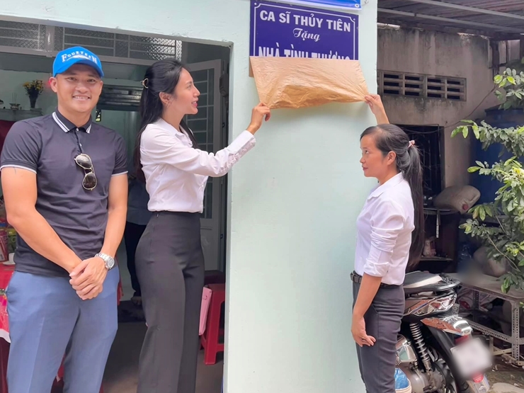 Đời sống Showbiz - Bà xã Công Vinh sau 1 năm lùm xùm "sao kê": Nói rõ chuyện "bỏ tiền túi"