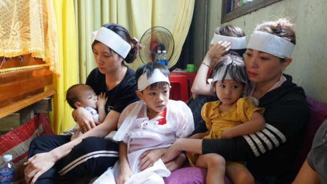 3 đứa trẻ bị mồ côi chỉ sau một vụ TNGT