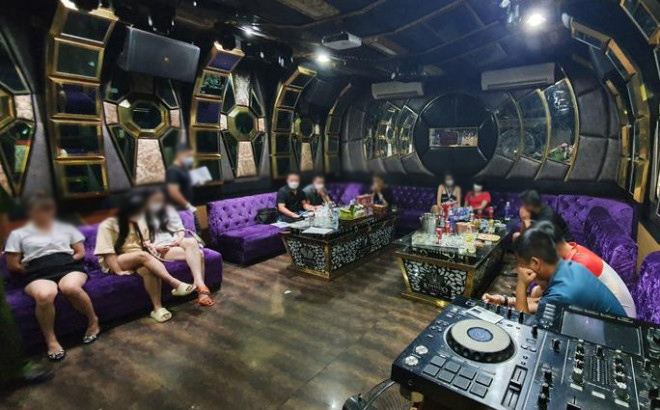 Kiểm tra phát hiện nhóm đối tượng tổ chức sử dụng trái phép chất ma tuý tại quán Kinh Đô Night Club
