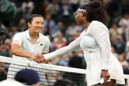 SAO gốc Việt lập kỳ tích Wimbledon, nói gì khi hạ gục chị đại Serena?