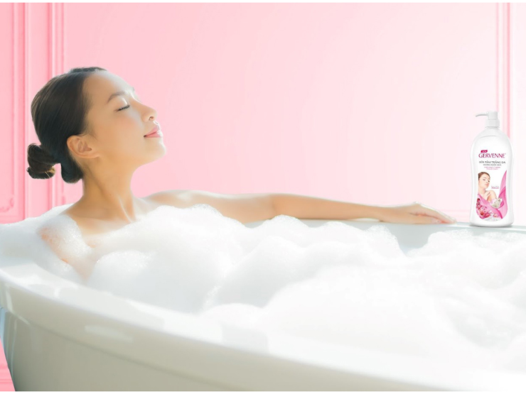 Làm đẹp - 3 lý do khiến hội con gái không nỡ bỏ qua sữa tắm trắng da hương nước hoa Gervenne