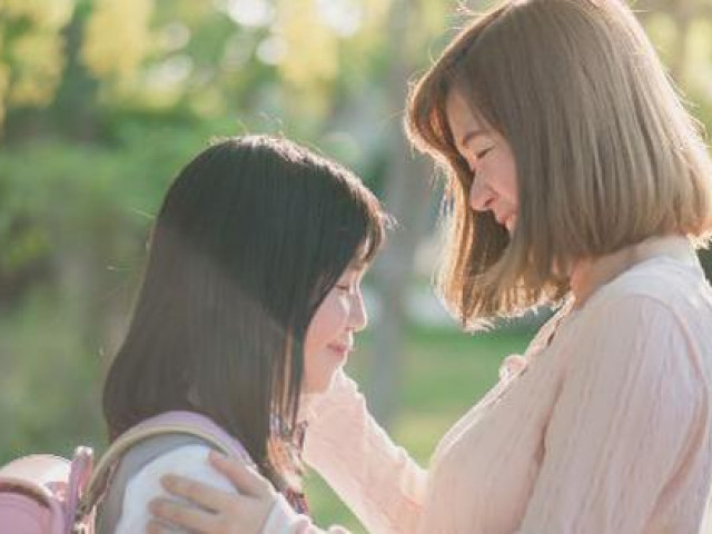 Bạn trẻ - Cuộc sống - Con gái đến tuổi dậy thì, cha mẹ cần phải biết làm những điều này, điều thứ 4 các gia đình hay làm sai