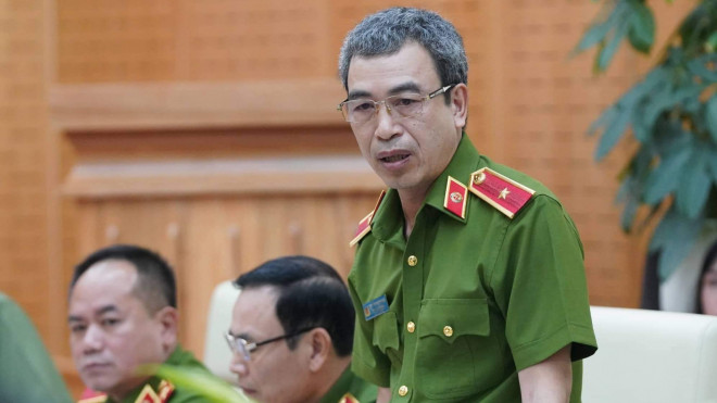 Thiếu tướng Nguyễn Văn Thành trả lời báo chí - Ảnh: T.C