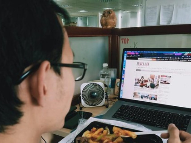 Sức khỏe đời sống - Vì sao Pháp lại cấm người lao động ăn trưa trên bàn làm việc?